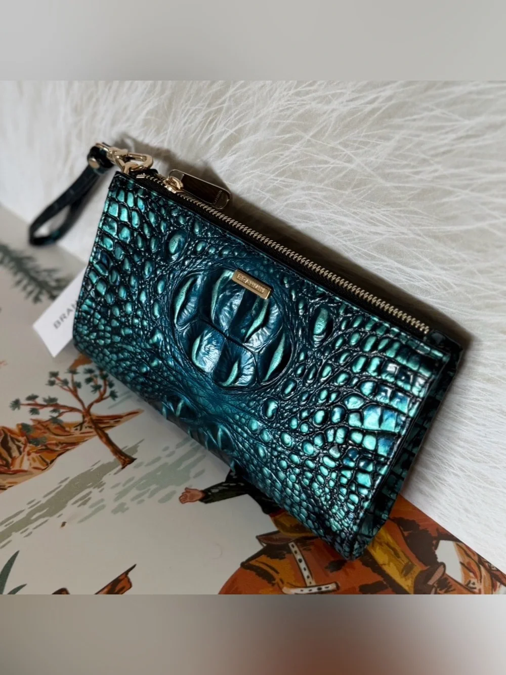 PERFECT EYE Brahmin DAISY Leather Wristlet Clutch BLUE PATINA assorted blue